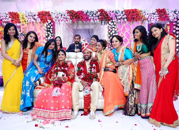 Candid Wedding Photographer In Kanpur